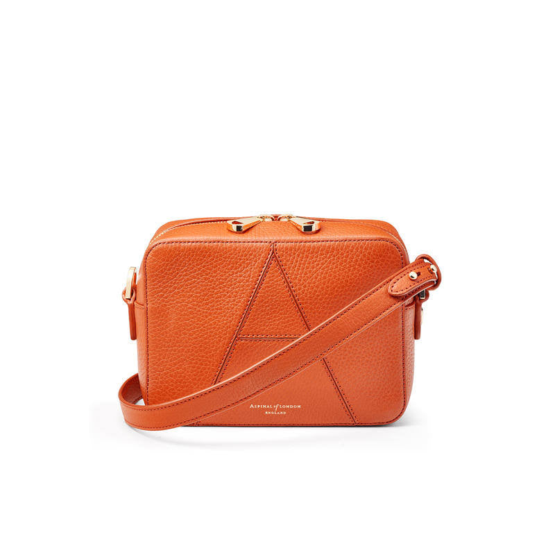 Brown Pebble Camera Bag V555