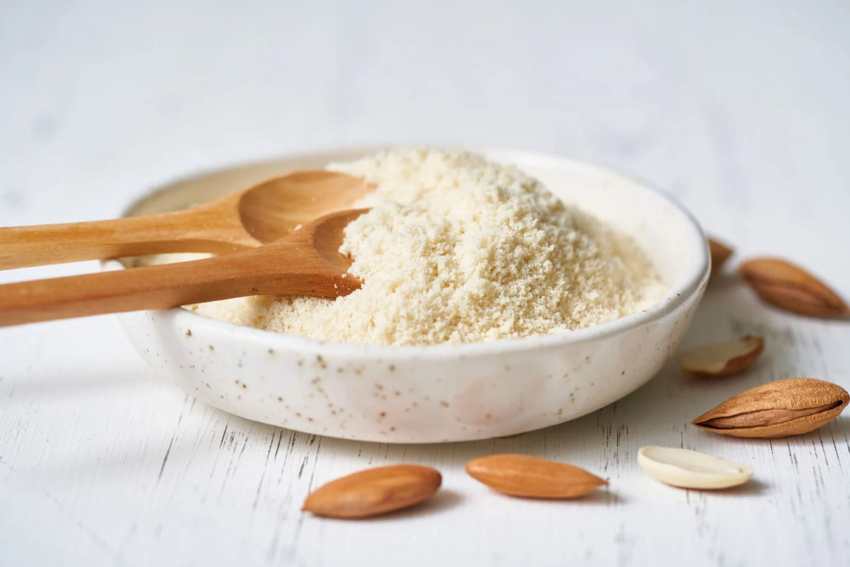 Organic Blanched Almond Flour, 4 Pounds I44097