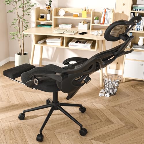 Black Ergonomic Office Chair with Footrest X90040