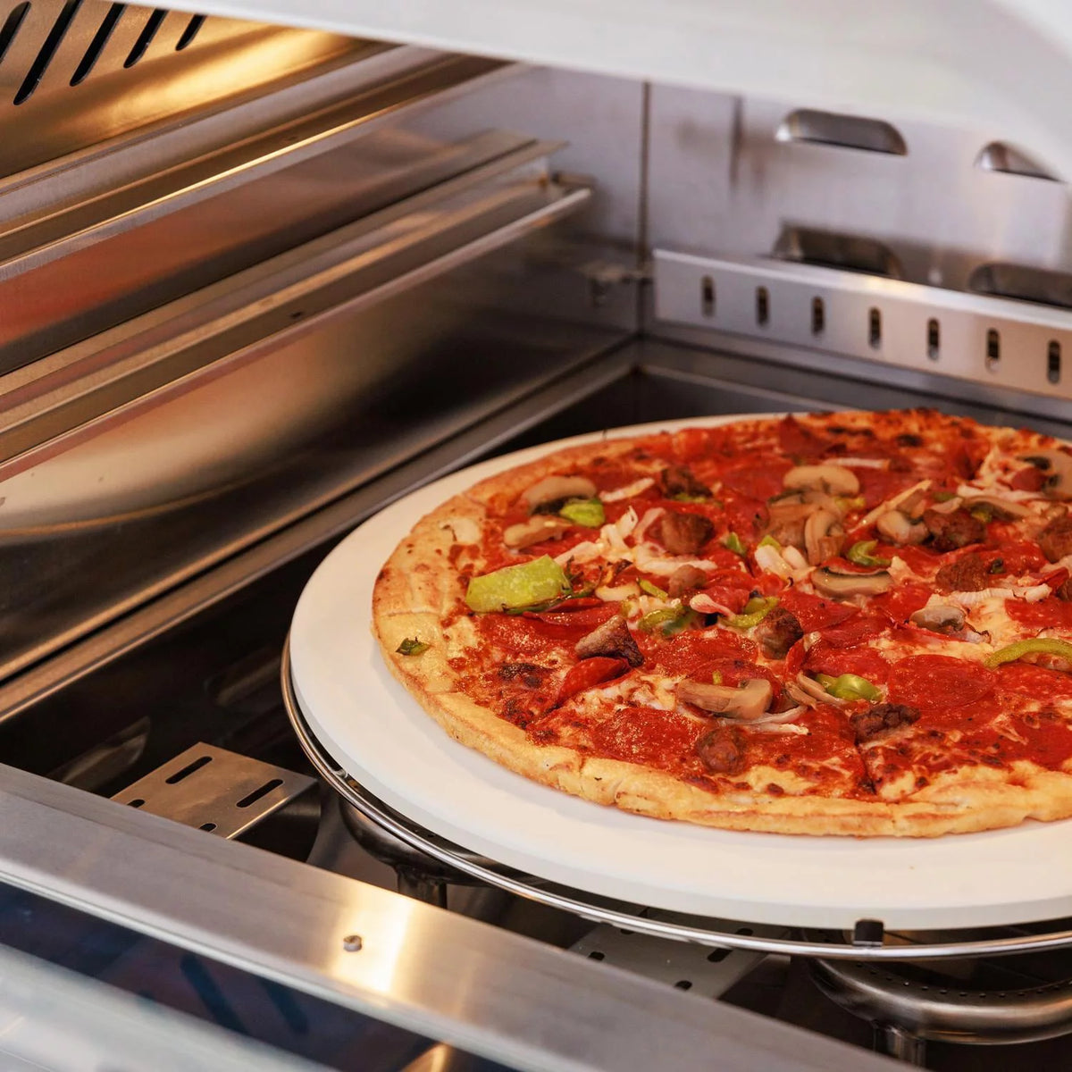 26-Inch Built-In Propane Outdoor Pizza Oven with Rotisserie A8458