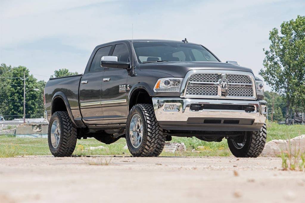 2.5 inch Suspension Leveling Kit D4363