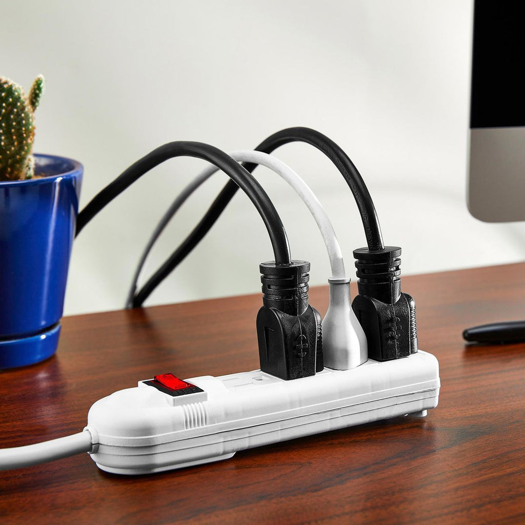 4-Outlet Power Strip L306